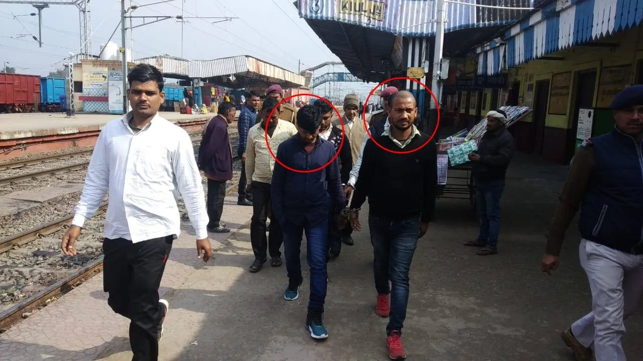 ट्रेन के रास्ते बिहार में शराब की तस्करी, पुलिस के हाथ लगी बड़ी खेप