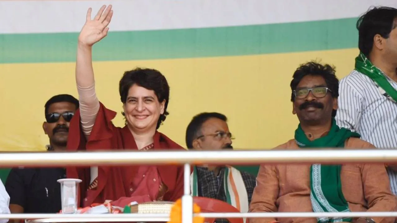 प्रियंका गांधी और हेमंत सोरेन के खिलाफ चुनाव आयोग में शिकायत दर्ज, जानिए क्या है मामला