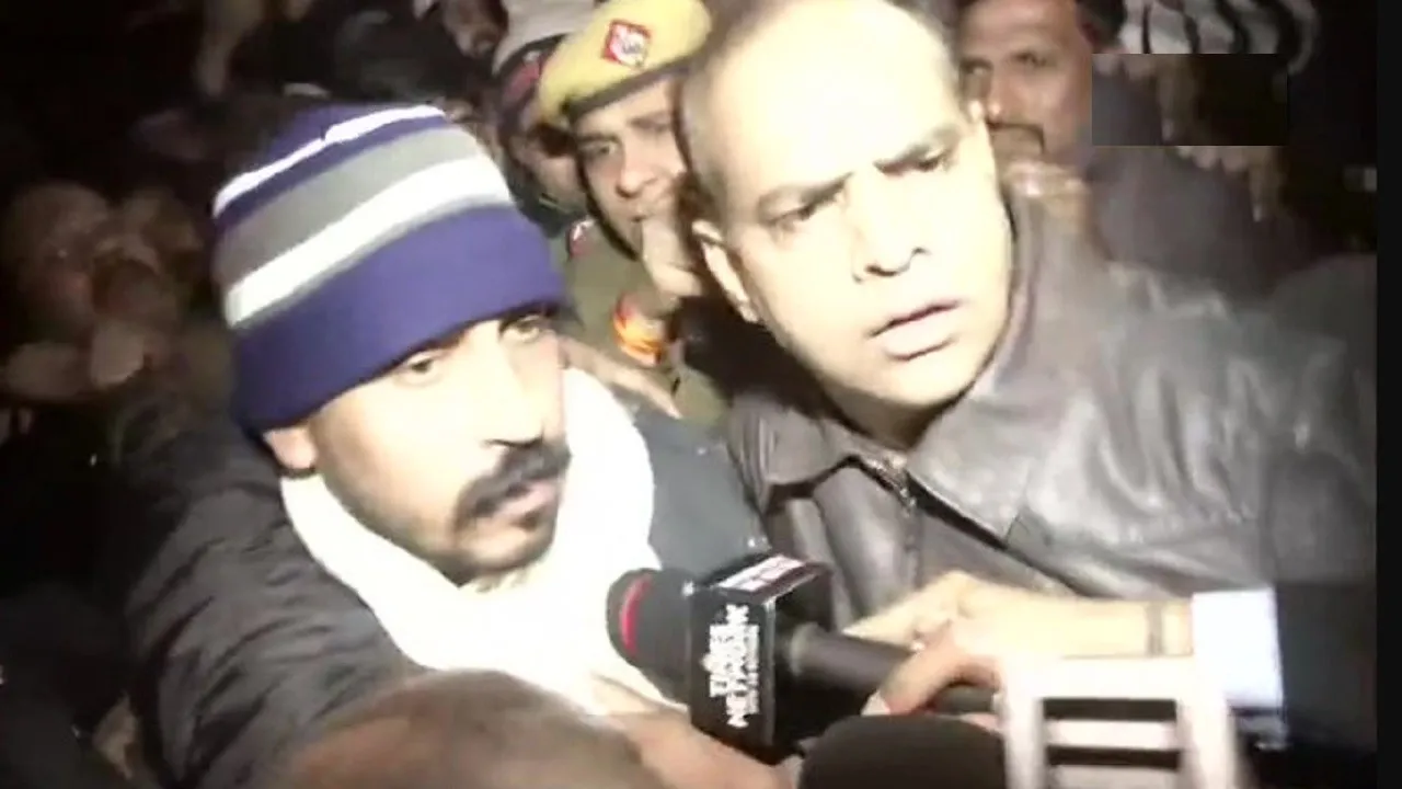 CAA Protest: भीम आर्मी चीफ चंद्रशेखर को पुलिस ने हिरासत में लिया