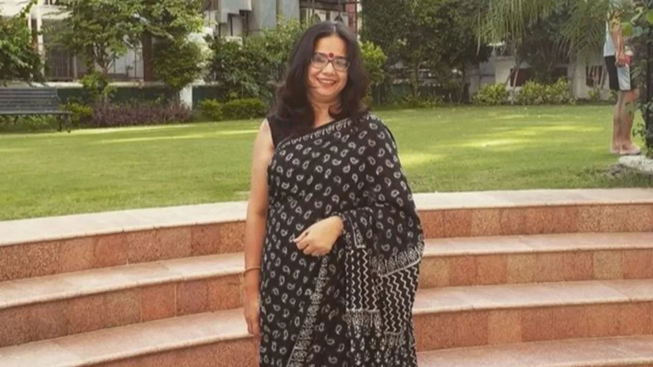 एक सिंगल मदर, एक्टर या फिर टीचर कौन है सदफ जफर जिनके सपोर्ट में उतरीं हैं मीरा नायर