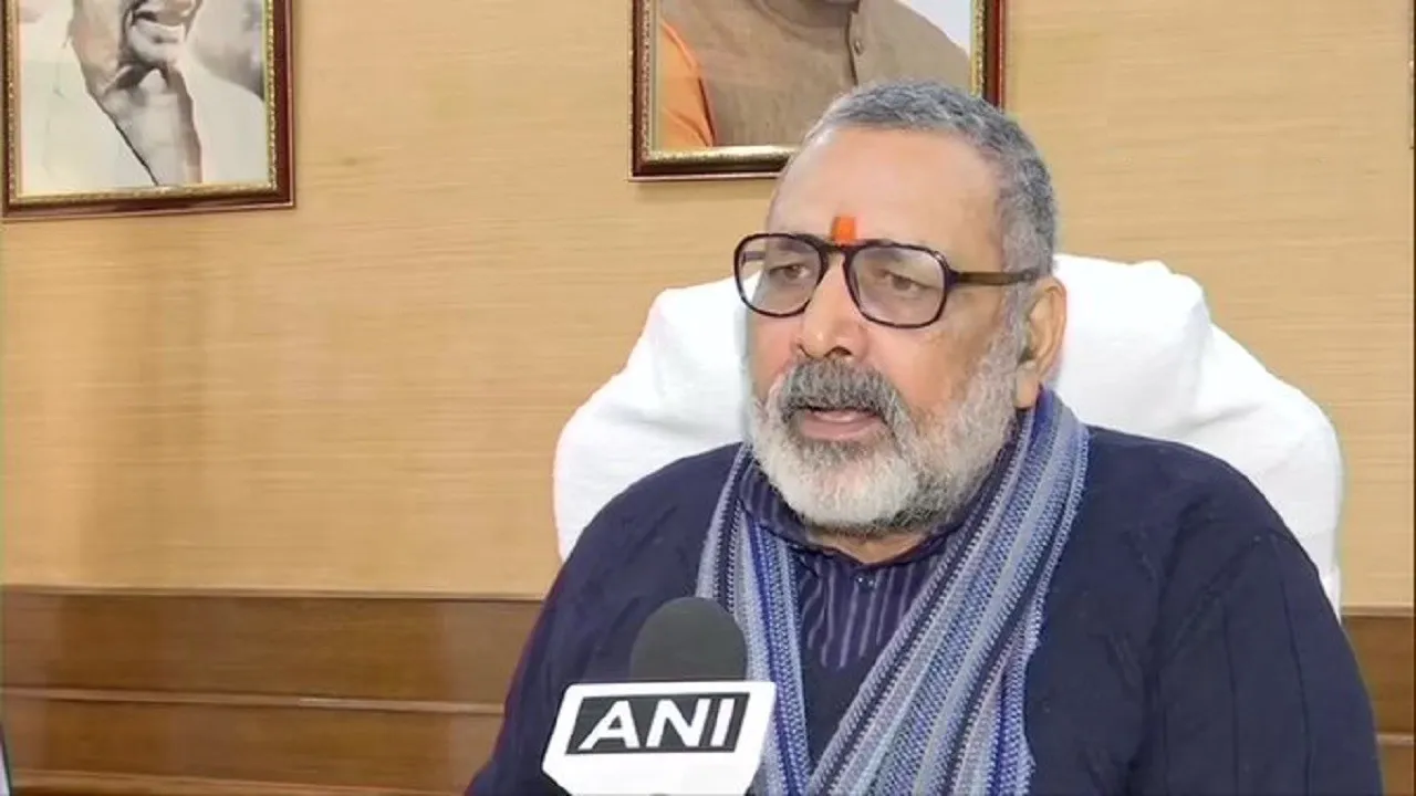 राहुल गांधी, टुकड़े-टुकड़े गैंग और ओवैसी देश में छेड़ना चाहते हैं गृह युद्ध, बोले गिरिराज सिंह