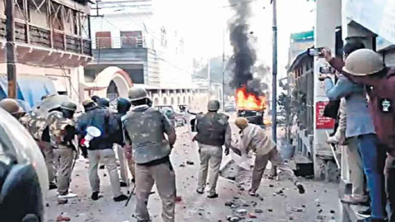 CAA के विरोध में हिंसा करने वाले अब पहचान छिपाने के लिए बदल रहे हुलिया