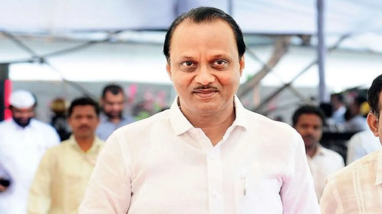 महाराष्ट्र में अजीत पवार ने कायम किया नया रिकॉर्ड, चौथी बार उपमुख्यमंत्री बने