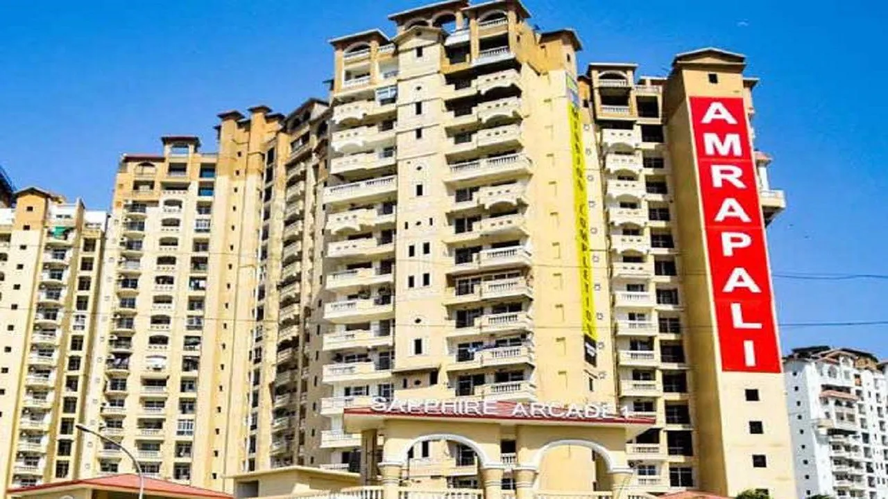 आम्रपाली ग्रुप की लग्जरी कारें 7 जनवरी को होंगी नीलाम, बस 1 रुपये देकर नीलामी में लें हिस्सा