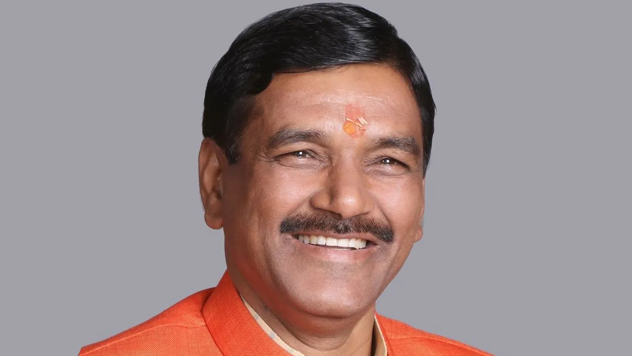 DM के गनर को पीटने के मामले में बीजेपी विधायक पर मुकदमा दर्ज
