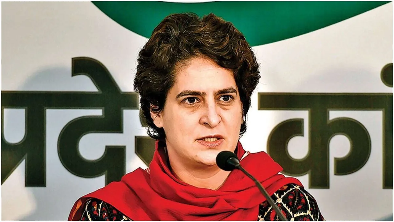 आधी रात को प्रियंका गांधी का ट्वीट- ऊं ह्रीं क्लीं चामुंडाय विच्चे
