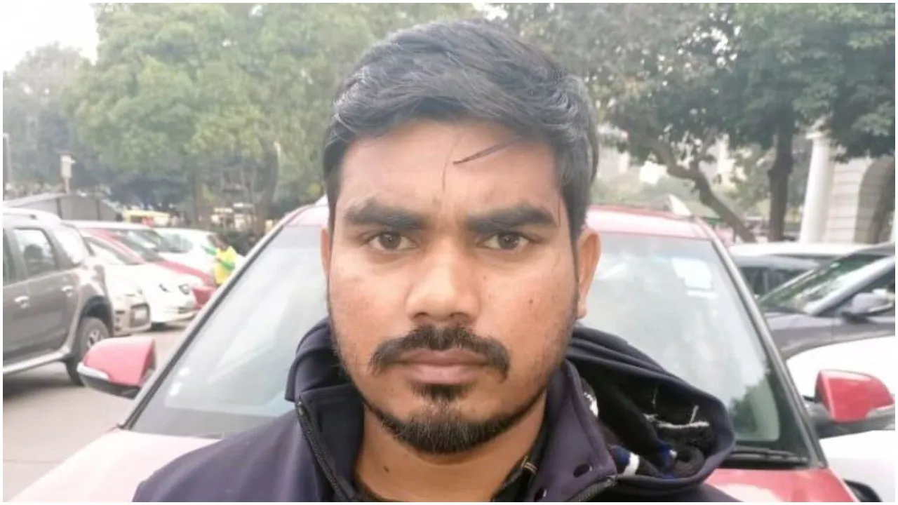 पूरी कायनात नए साल का जश्‍न मना रही थी और ये जनाब अपनी आदत से बाज नहीं आए