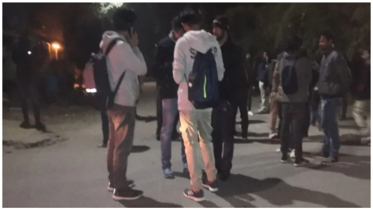 साजिशन की गई जेएनयू में हिंसा, यकीन न हो तो पढ़ें ये व्हाट्सऐप मैसेज