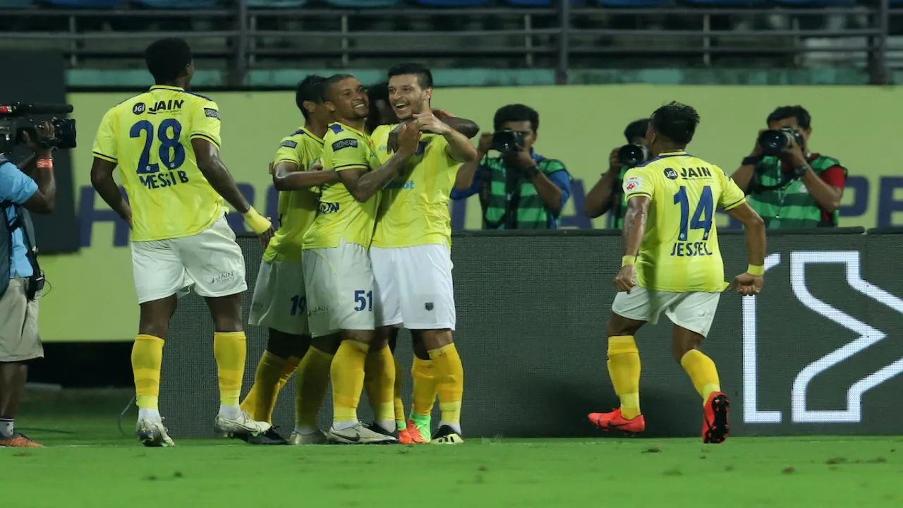 ISL 6: पटरी पर लौटी केरला ब्लास्टर्स, हैदराबाद को 5-1 से रौंदा