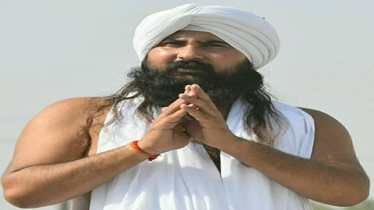 मथुरा-जय गुरुदेव आश्रम के महंत पंकज बाबा समेत 14 लोगों के खिलाफ FIR, जानें क्यों दर्ज हुआ मामला