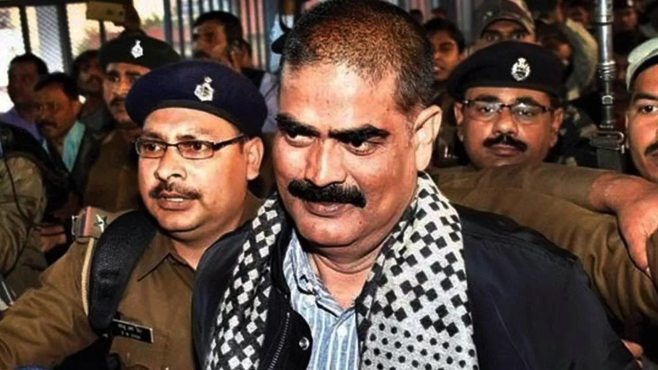 बाहुबली नेता शहाबुद्दीन ने SC में दाखिल की अर्जी, पूछा- क्या हमेशा एकांतवास में रहूंगा