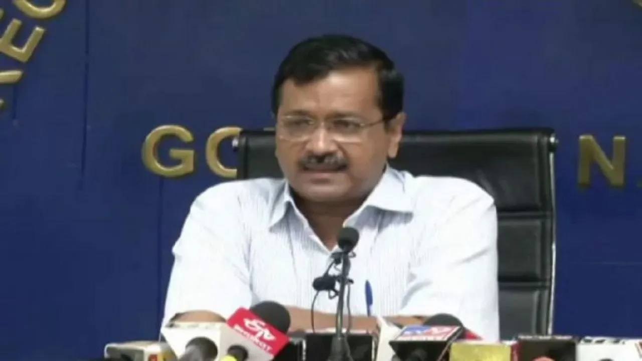 गाजीपुर में कूड़े का पहाड़ BJP का दिल्ली को सबसे बड़ा तोहफा, केजरीवाल का BJP पर निशाना