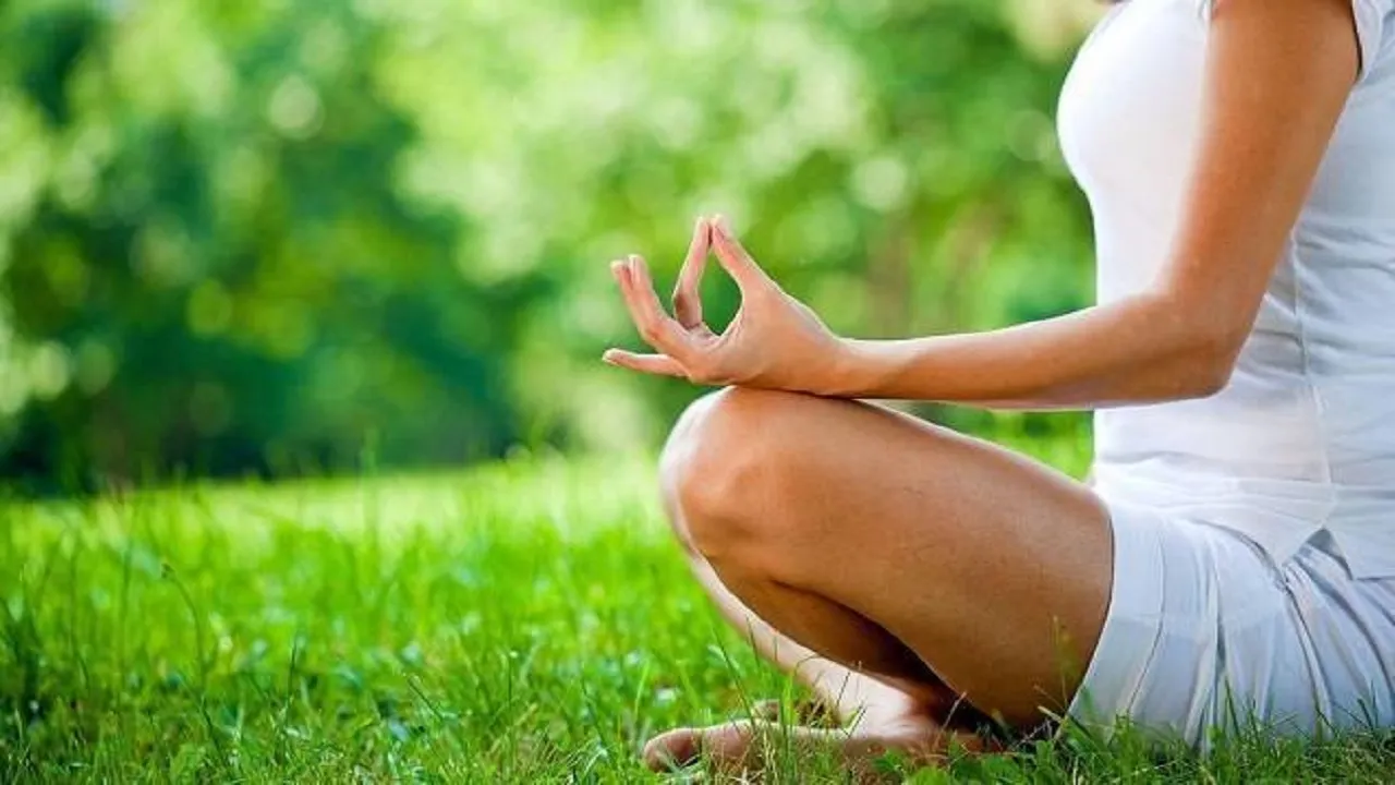 Breast cancer patients should do this yoga asana