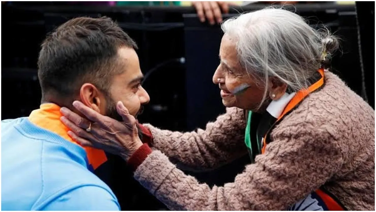 टीम इंडिया की सुपरफैन और क्रिकेट दादी के नाम से मशहूर चारुलता का निधन
