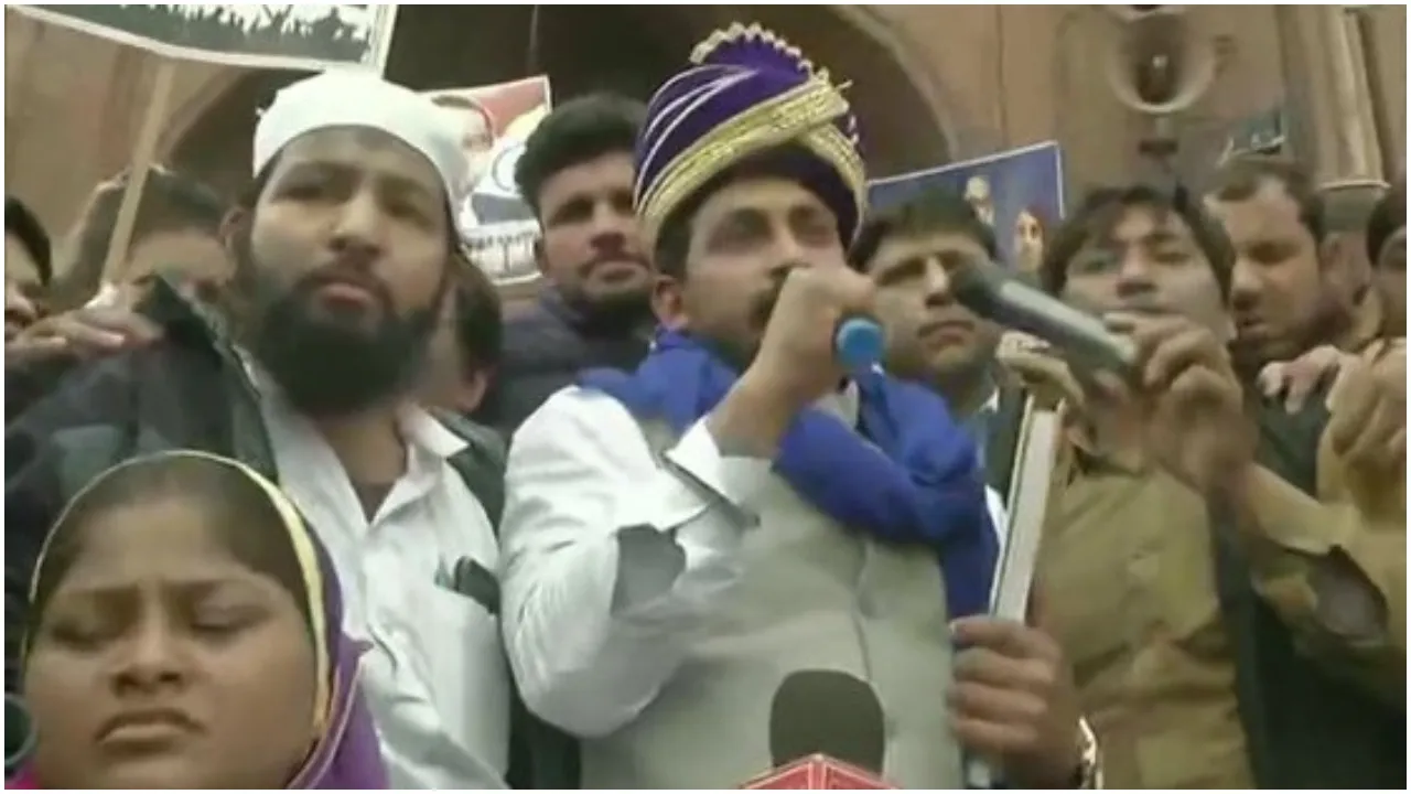 भीम आर्मी के प्रमुख चंद्रशेखर आजाद ने जमानत की शर्तों में बदलाव के लिए अदालत का रुख किया
