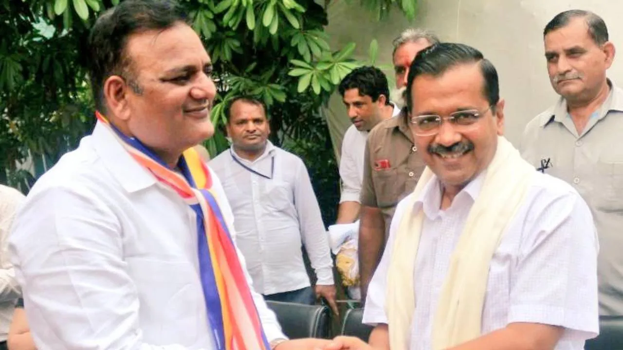 दिल्ली: पटेल नगर सीट पर AAP ने इस नए चेहरे को उतारा, पत्नी की बराबरी करने की चुनौती