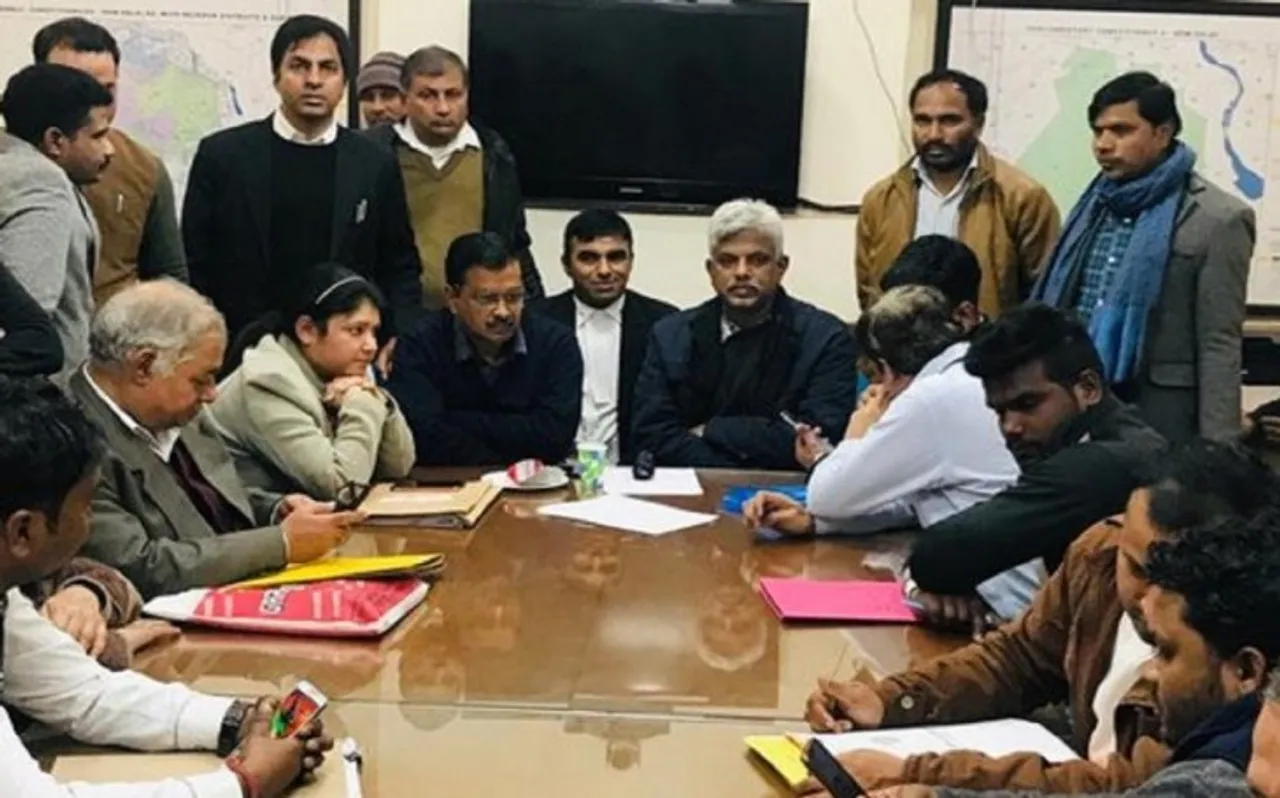 Delhi Assembly Election: अंतत: 6 घंटे बाद केजरीवाल का आया नंबर, नई दिल्ली सीट से किया नामांकन