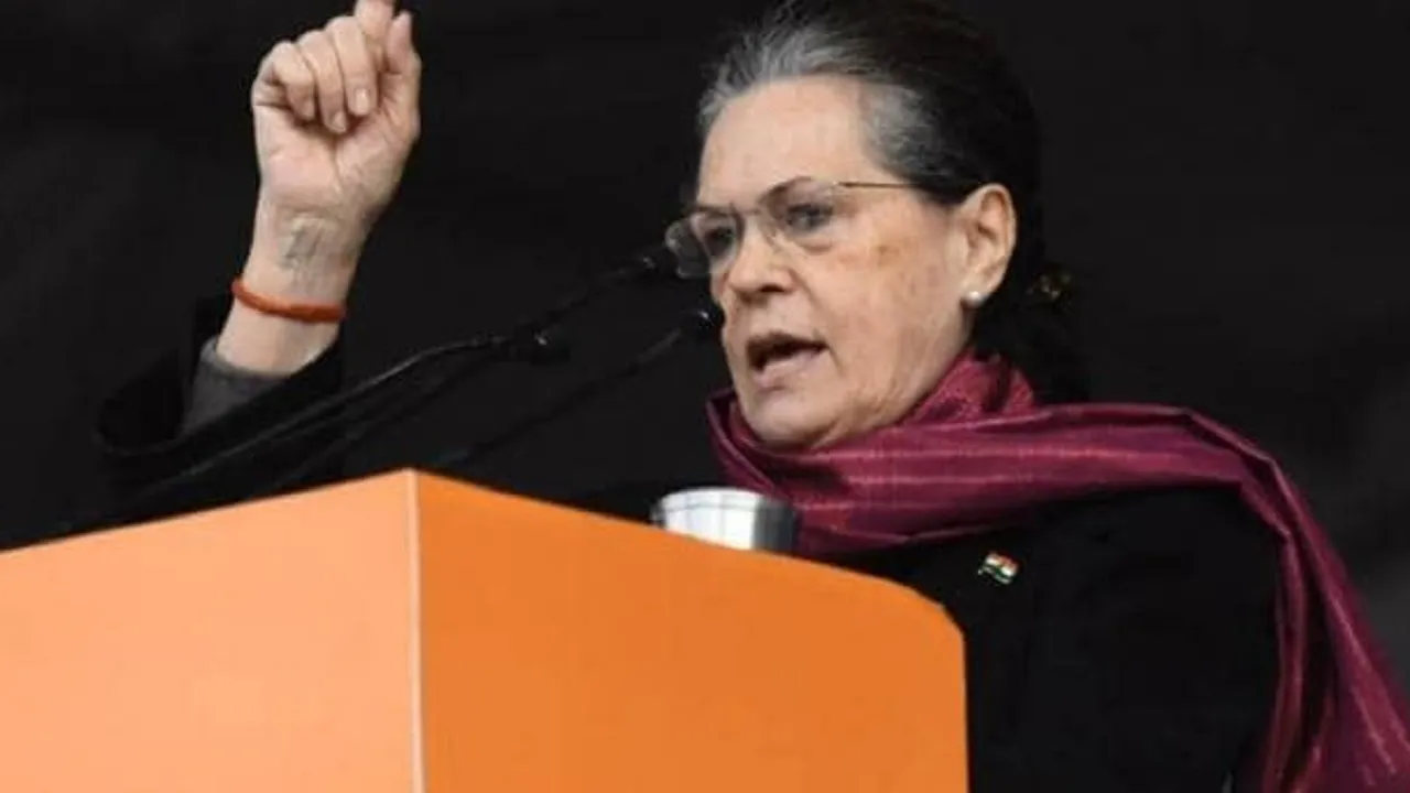 अमित शाह के शाहीन बाग वाले बयान पर कांग्रेस का पलटवार, कविता लिख कहा- हिंदुस्तान से क्यों घबराते हो?