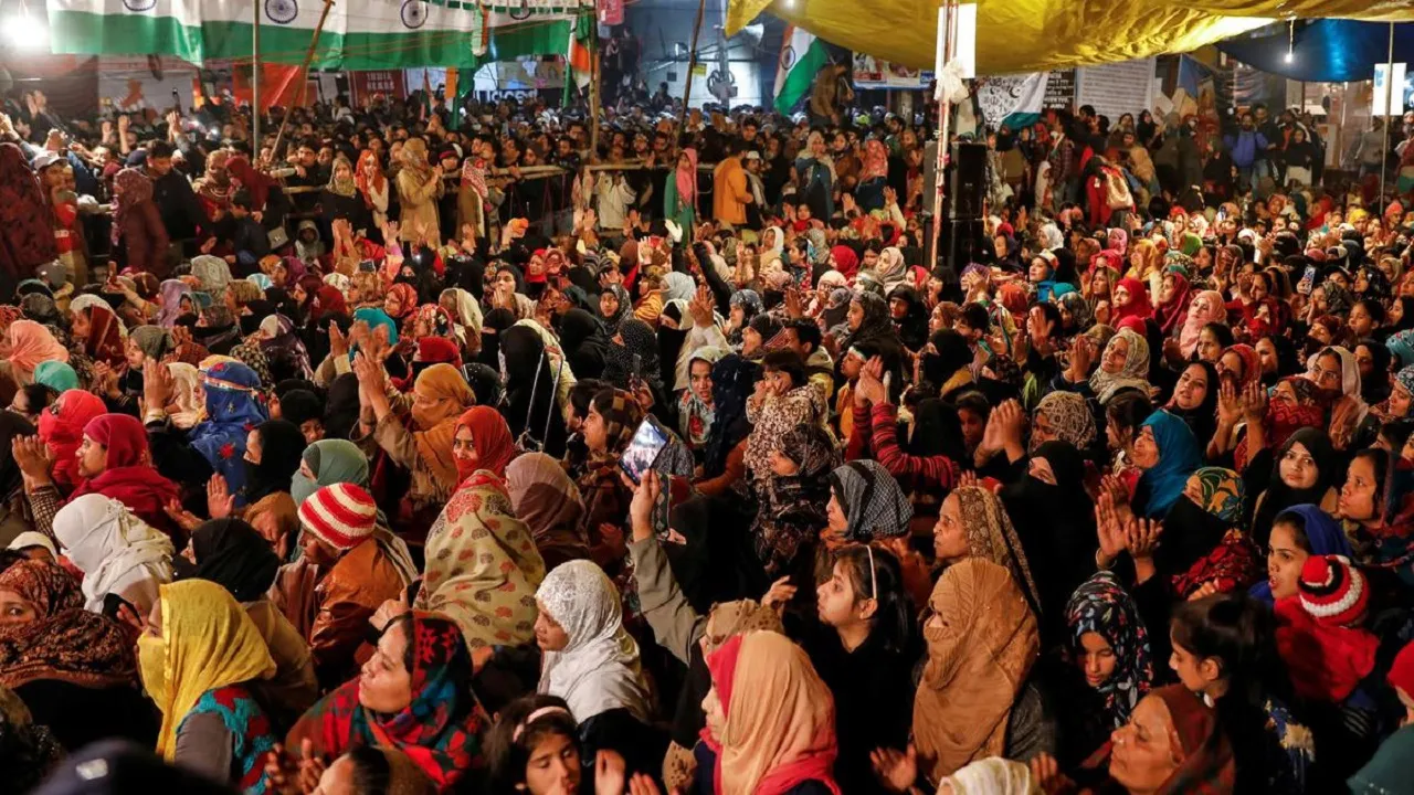 शाहीन बाग के प्रदर्शनकारियों से बातचीत को मोदी सरकार तैयार, रविशंकर बोले- शंकाएं करेंगे दूर