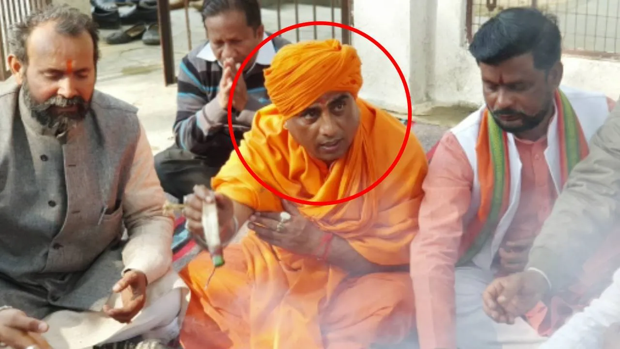लखनऊ हत्याकांडः 100 हिंदूरक्षक और गोडसे पैदा करना चाहते थे रंजीत बच्चन, पत्नी का खुलासा