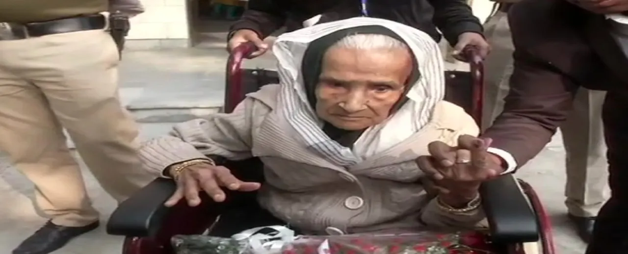 आजाद भारत के लगभग सभी चुनाव देख चुकीं मंडल ने 111 की उम्र में किया मताधिकार का प्रयोग