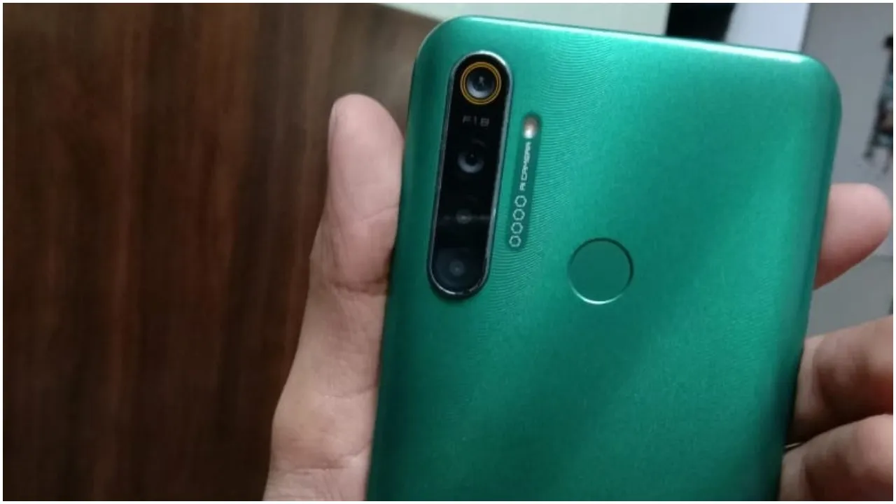 रीयलमी (Realme) ने लॉन्च किया दमदार बैटरी वाला स्मार्टफोन, मिलेगा इतना GB रैम