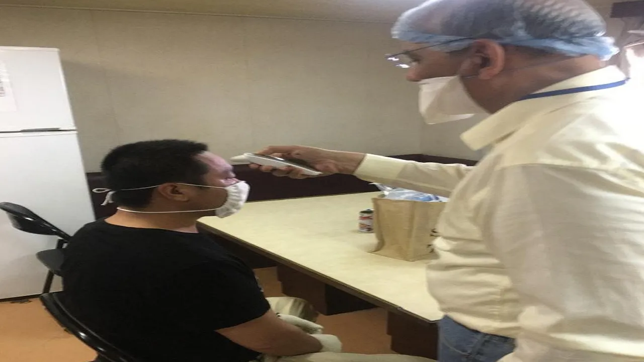 Corona virus: कोलकाता में 19 चीनी क्रू को थर्मल स्कैनिंग के बाद मिली प्रवेश की अनुमति, कल फिर होगी जांच