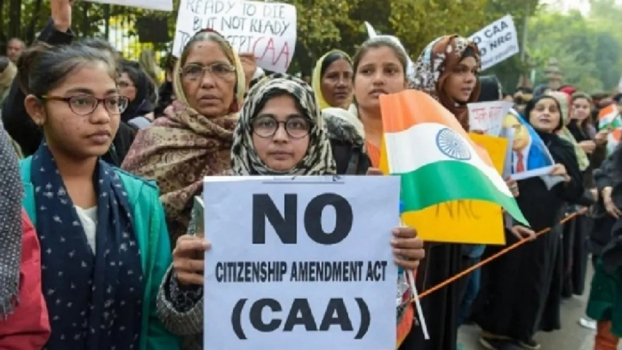 CAA विरोधी प्रदर्शनकारियों के खिलाफ पुलिस कार्रवाई की विपक्षी दलों ने की निंदा