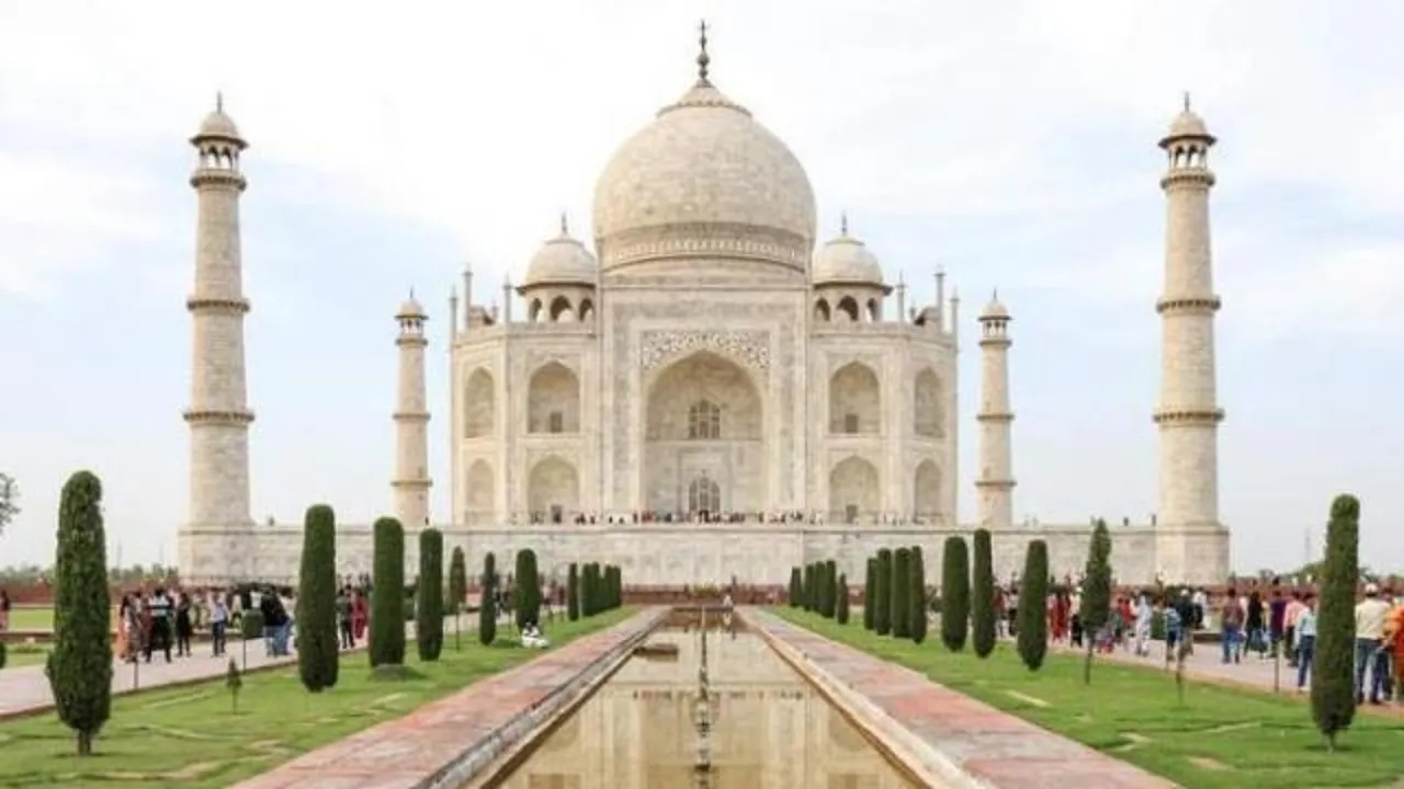 डोनाल्ड ट्रंप के आने से पहले एडवांस टीम पहुंची आगरा, सुरक्षा का लिया जायजा