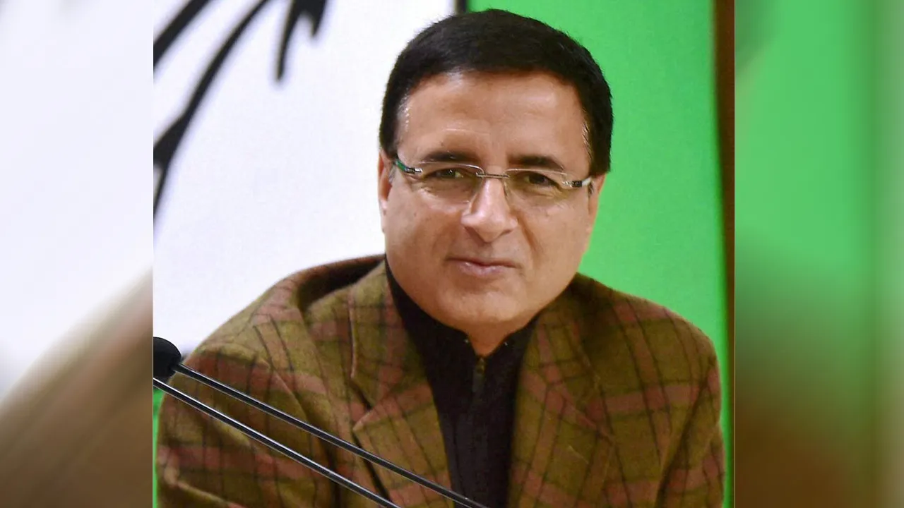 राष्ट्रपति ट्रंप के आने से पहले कांग्रेस ने मोदी सरकार 2.0 पर साधा निशाना, सुरजेवाला ने दिया बड़ा बयान