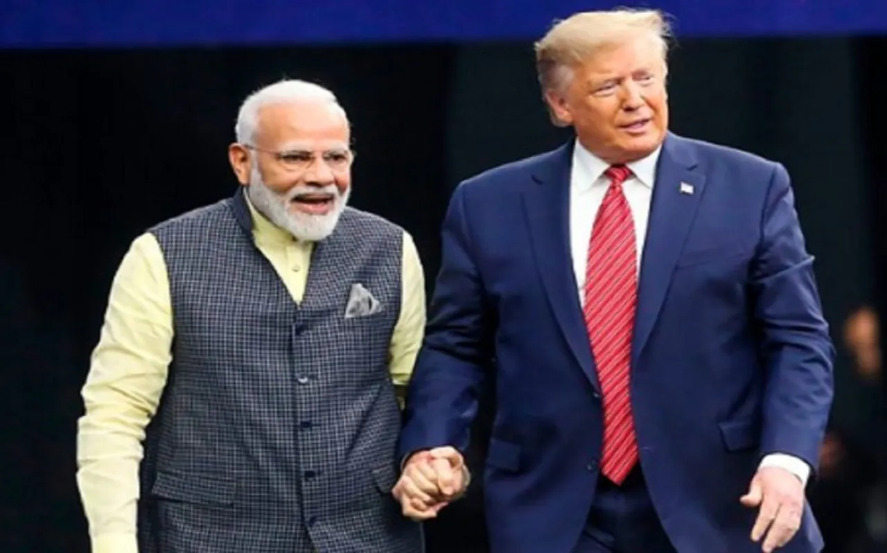 डोनाल्ड ट्रंप भारत के लिए हुए रवाना, 12 बजे के करीब पहुंचेंगे अहमदाबाद; यहां देखें पूरा शेड्यूल