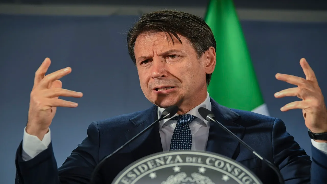 Giuseppe Conte Corona Lockdown