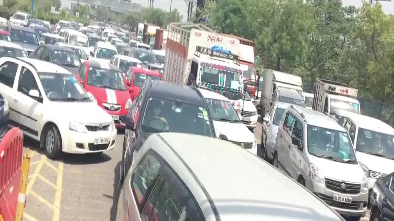Delhi Noida Border