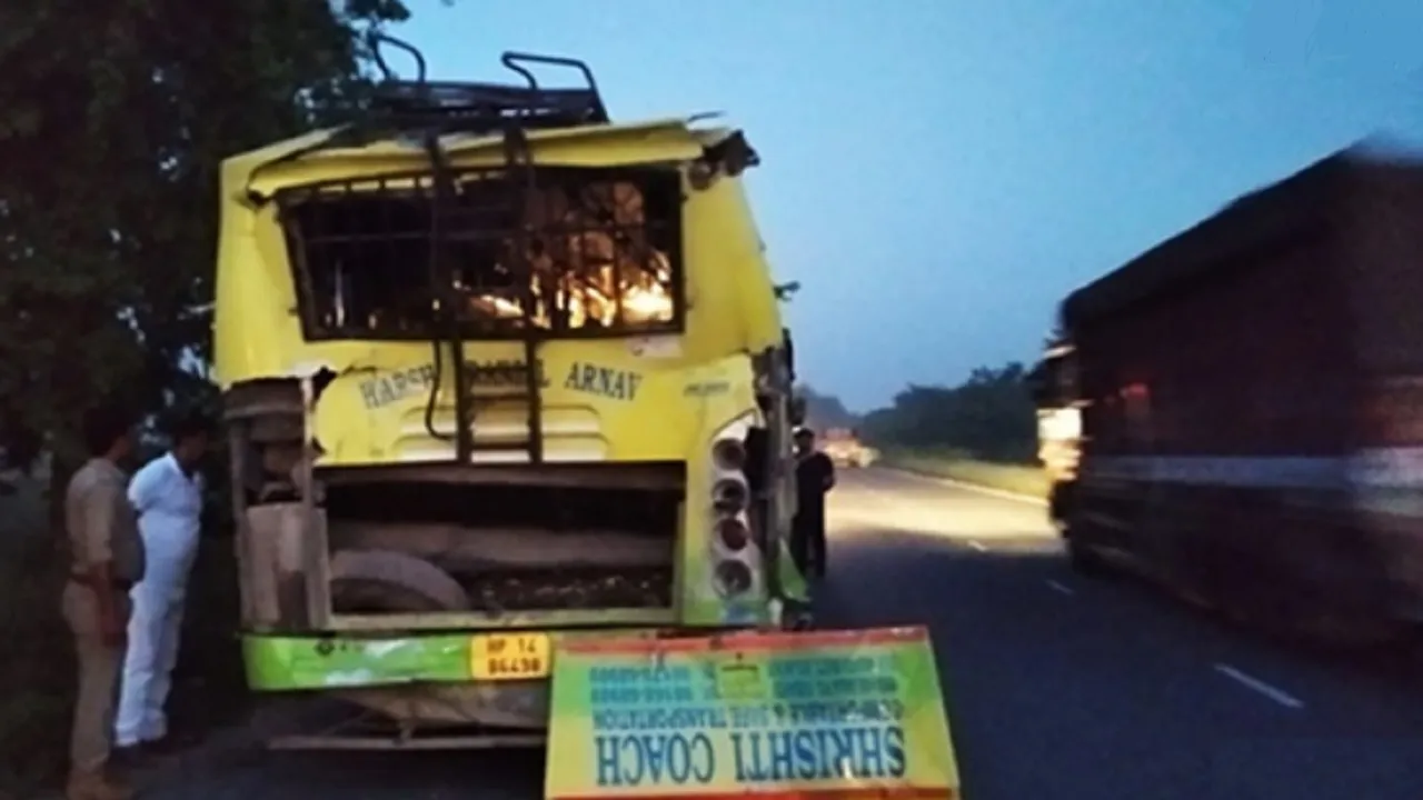 Kushinagar Bus Accident