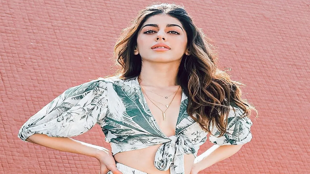 alaya f