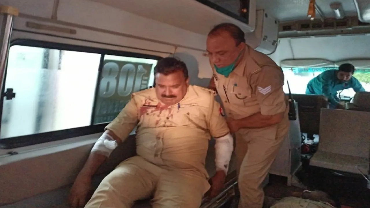 Injured Policemen