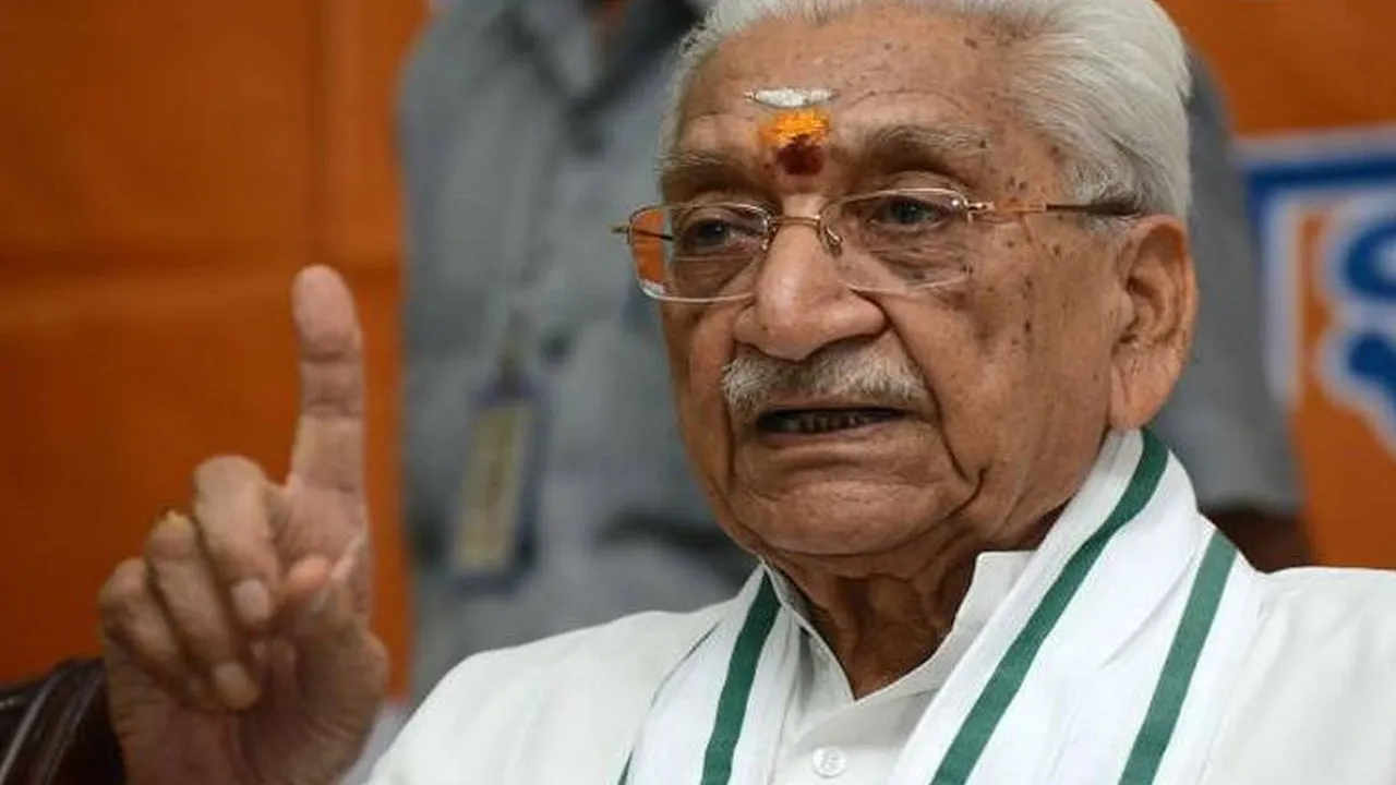 ashok singhal