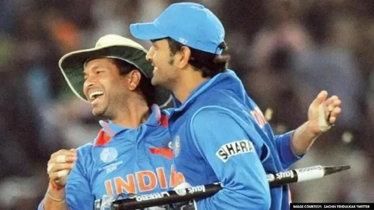 sachin with dhoni