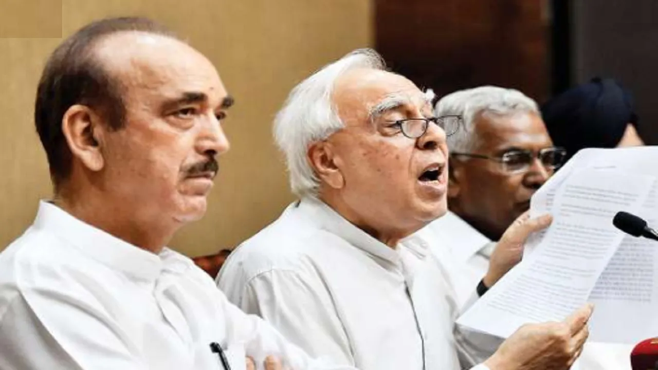 Ghulam Nabi Azaad Kapil Sibbal