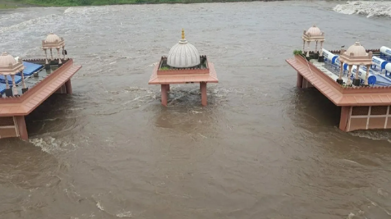 gujarat rain ani1
