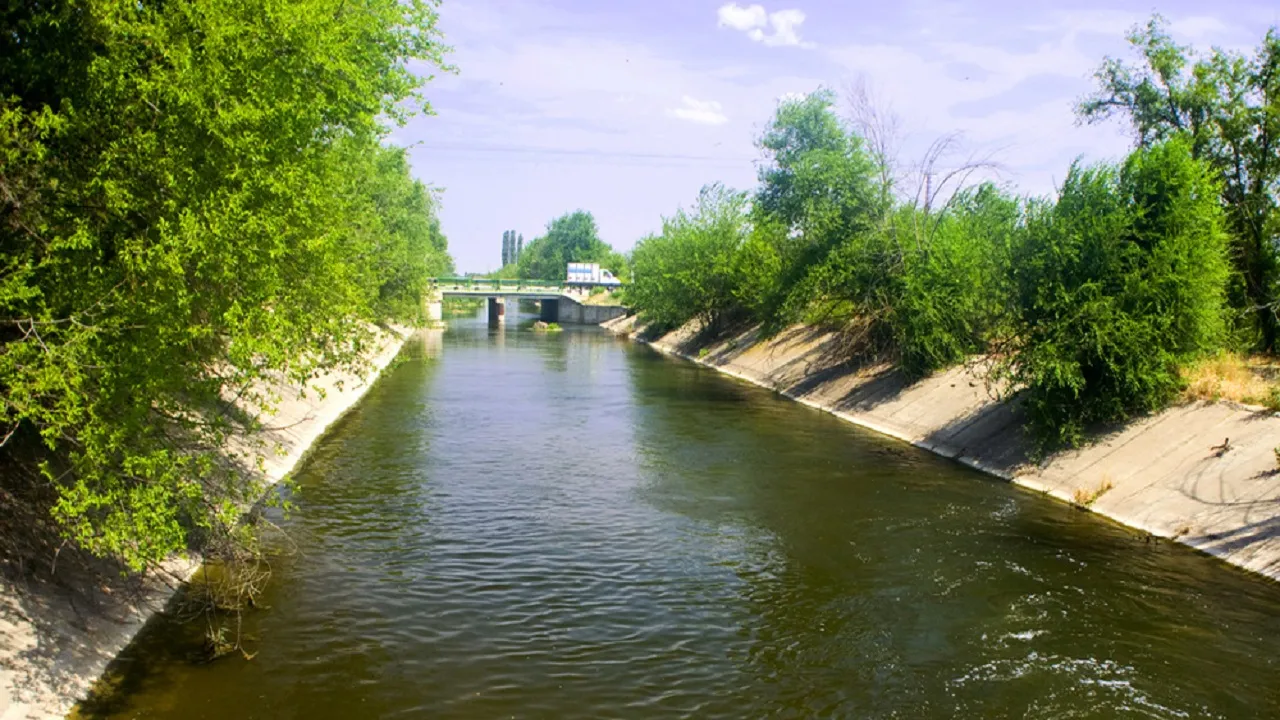 canal