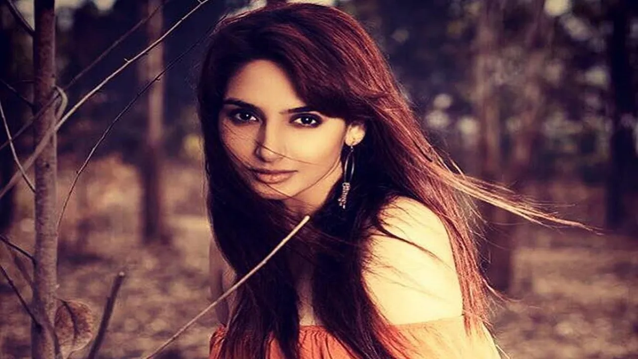ragini dwivedi