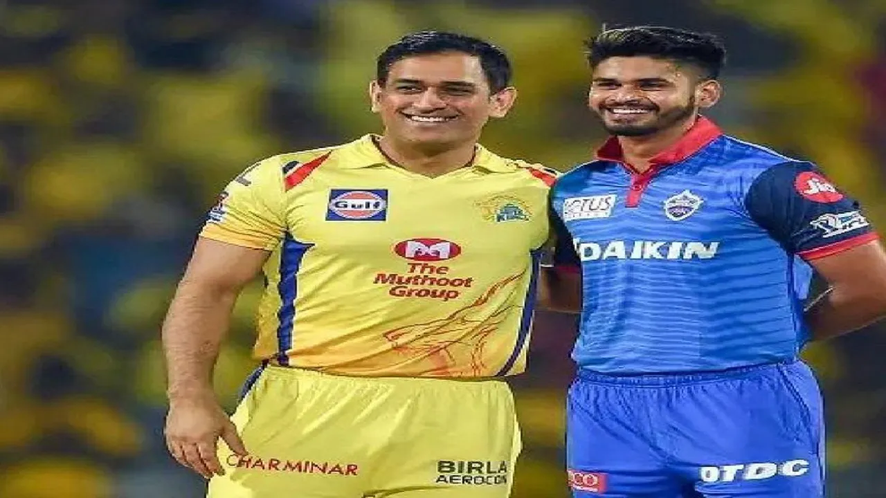 MS Dhoni and Shreyas Iyer
