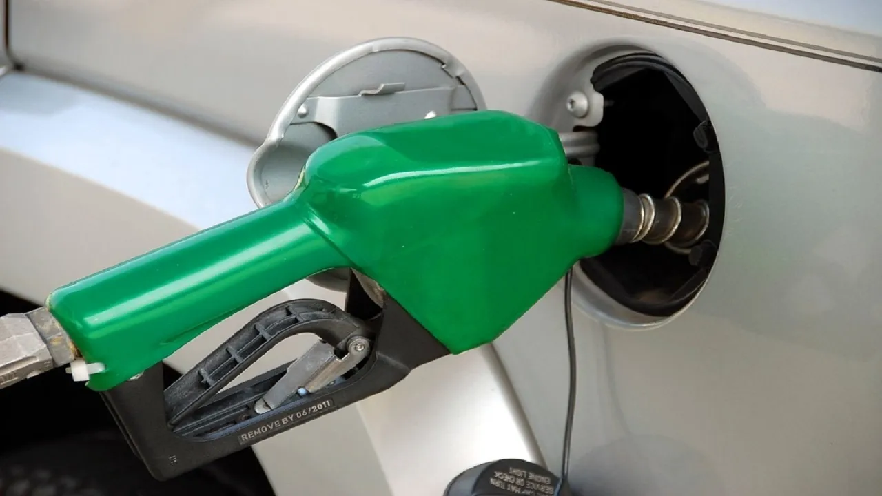 CNG & PNG PRICE HIKE IN DELHI