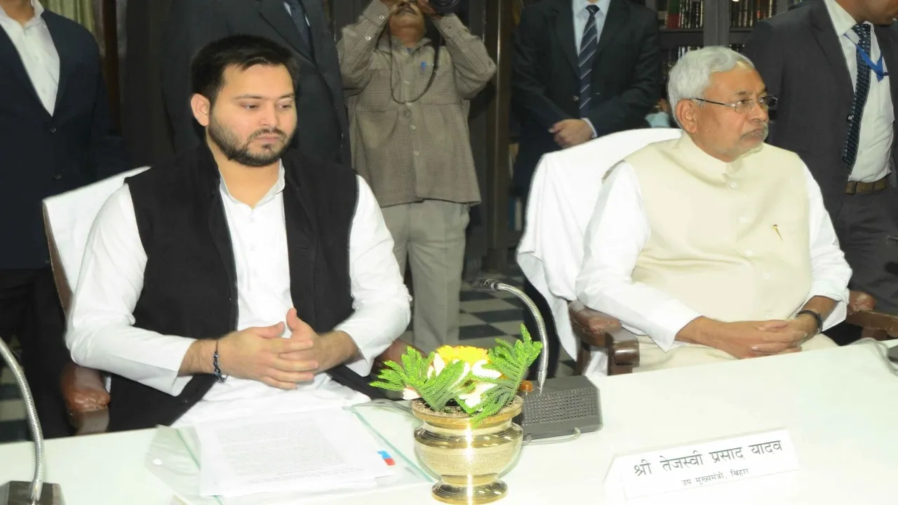 nitish Kumar Tajaswi Yadav