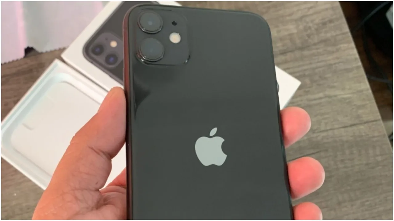 iPhone11