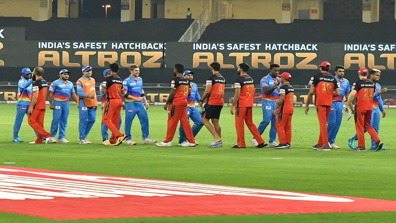 DC vs RCB playing
