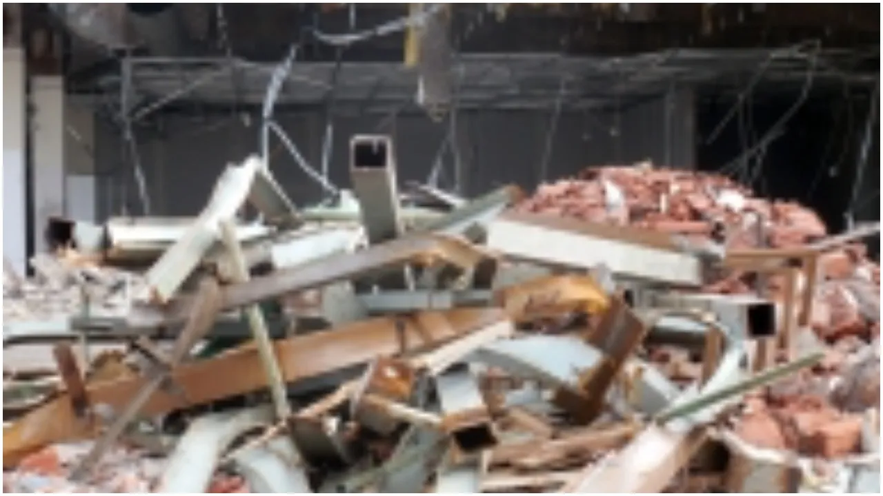 House collapses in Morena