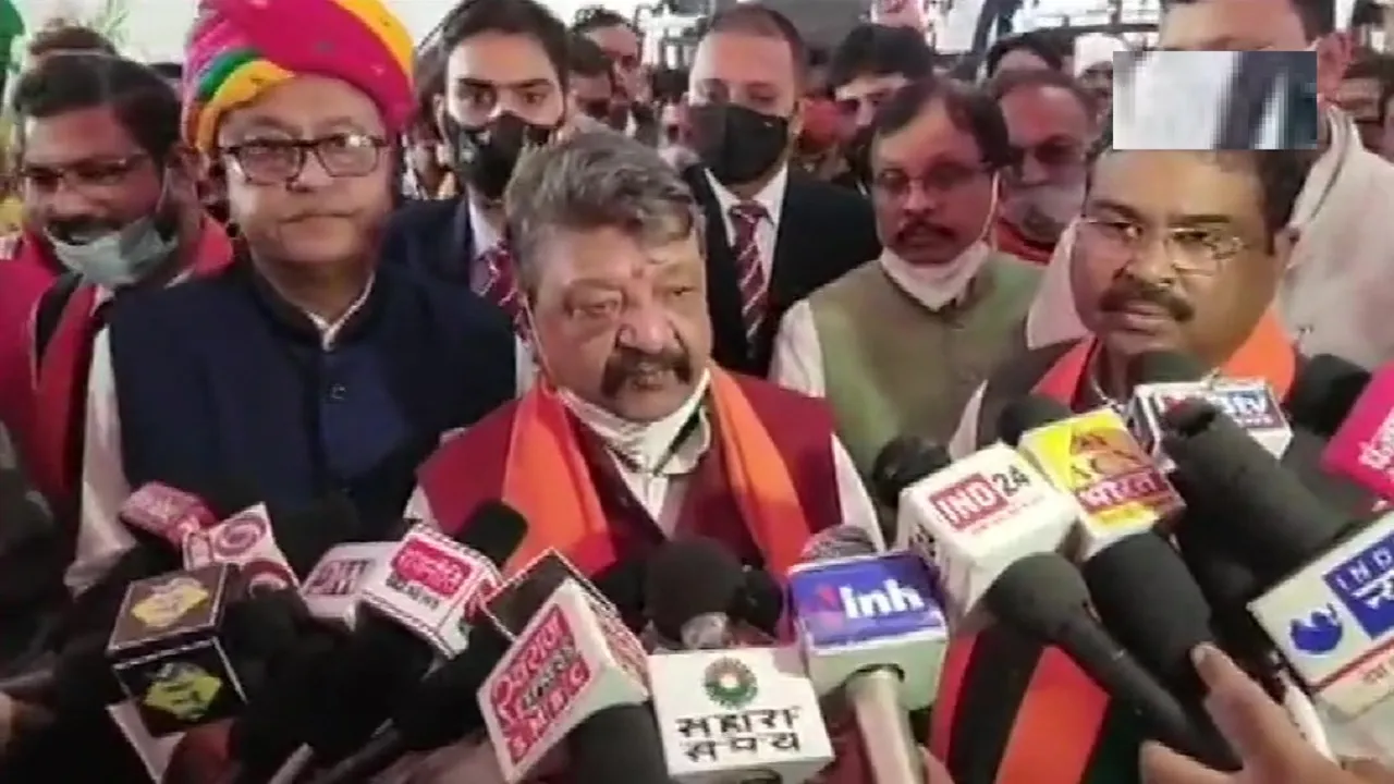 Kailash Vijayvargiya1