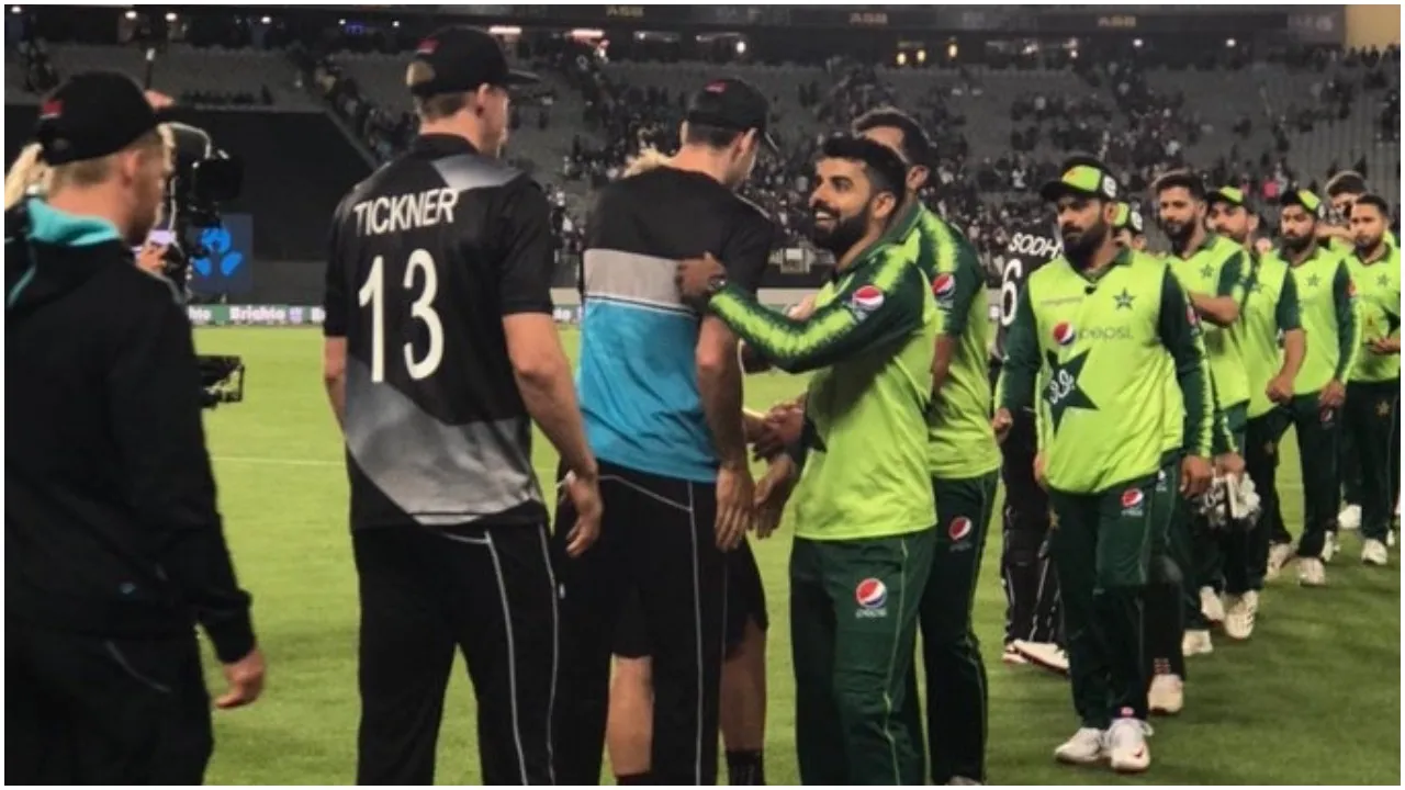Seifert  Duffy star as New Zealand beat Pakistan in 1st T20I